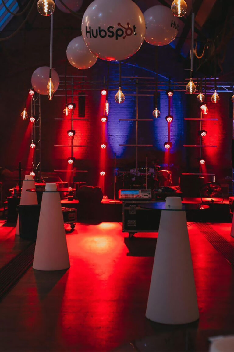 hubspot-dublin-event-market-bar