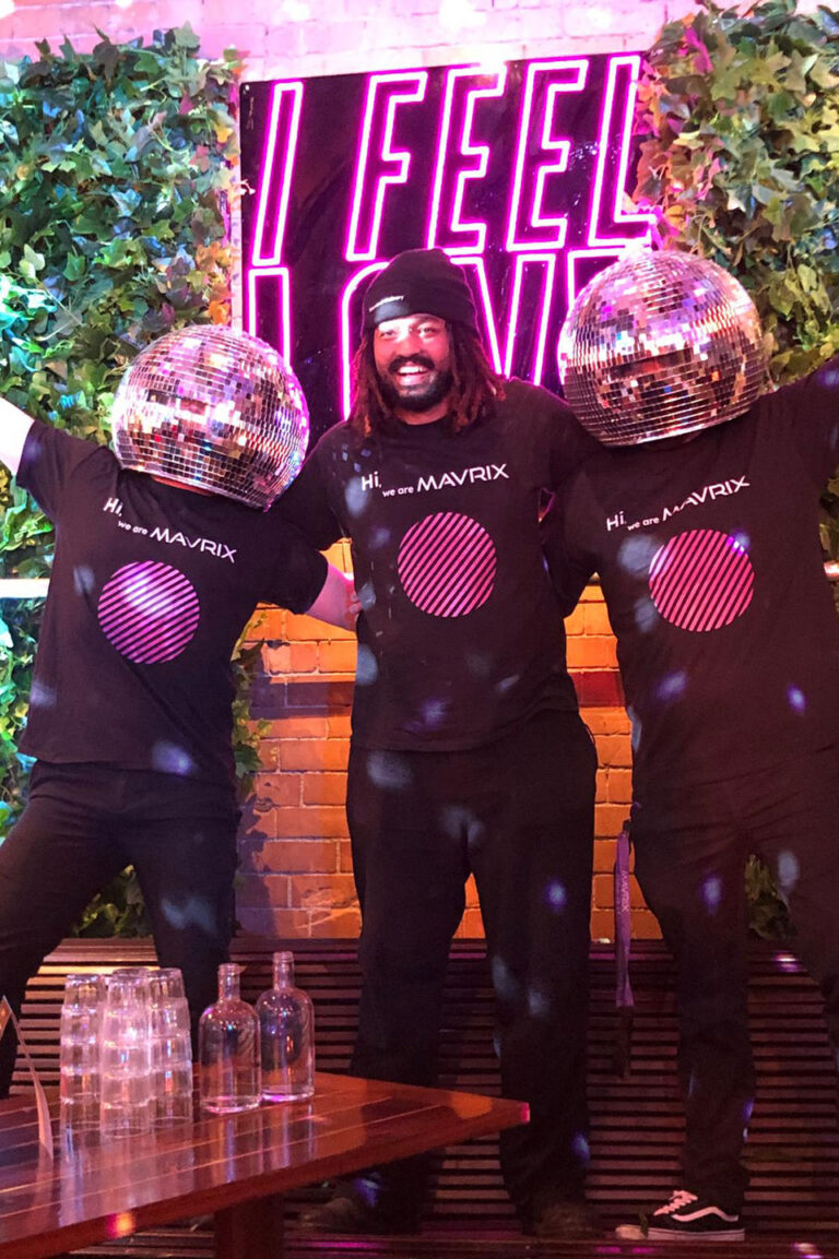 mavrix-christmas-event-market-bar